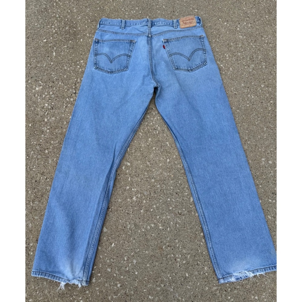 Levi's 505 Regular Fit Men's Jeans Light Wash Size 40x34‎ Made in 08 - Picture 11 of 16